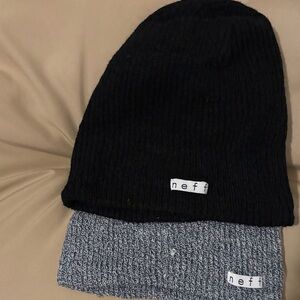 Neff Dual-Tone Black and Gray Beanie Set